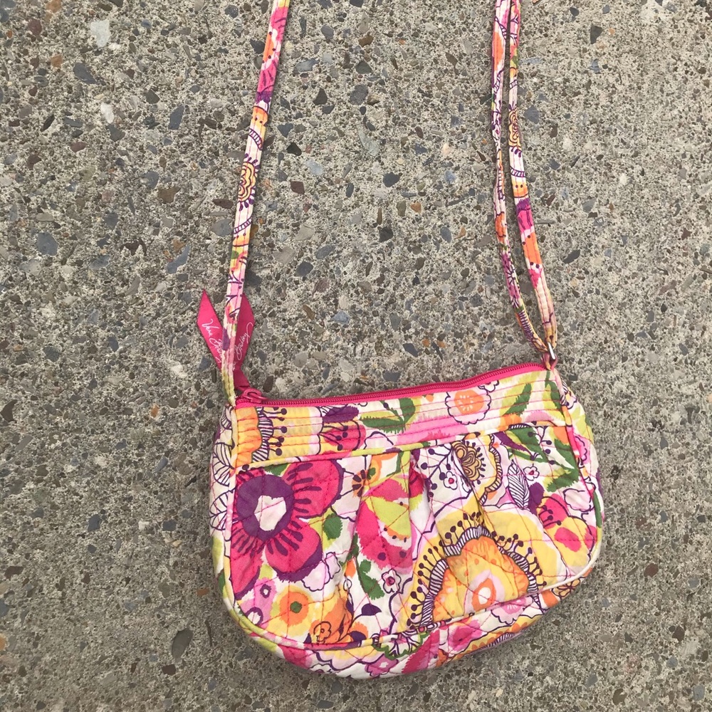Vera Bradley crossbody bag.